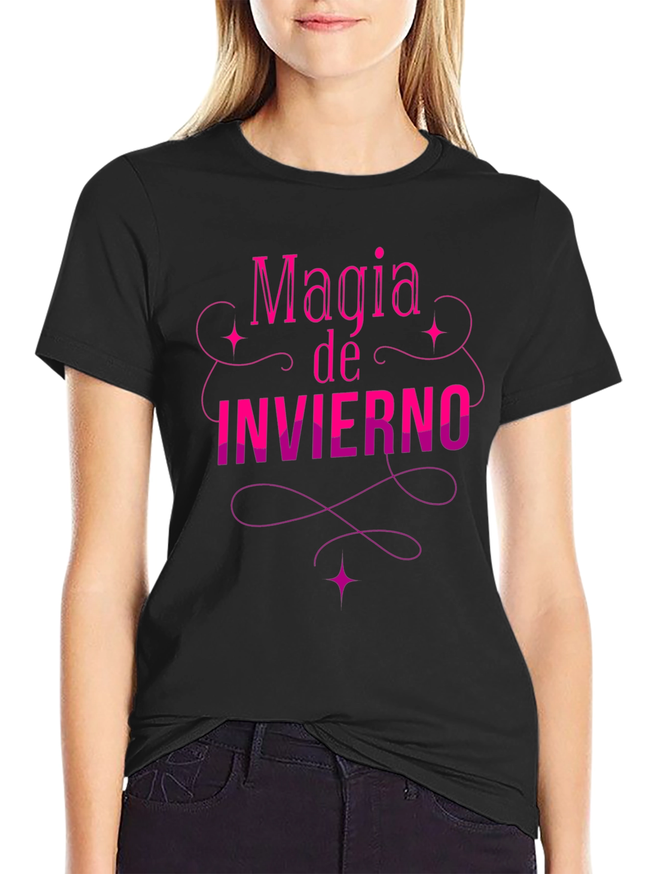 Magia de Invierno Graphic Tee - Stylish Black T-Shirt