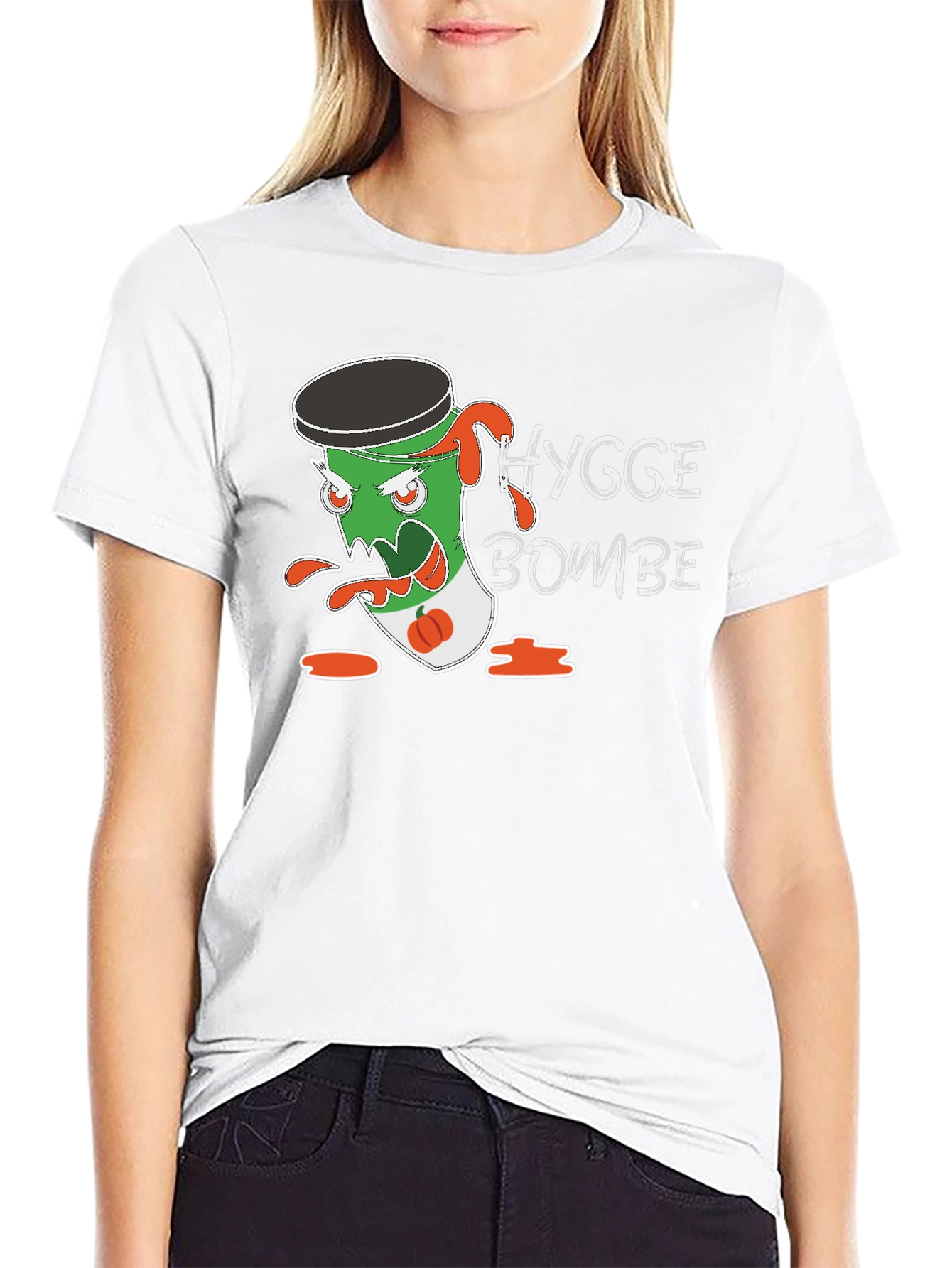 Hygge Bombe T-Shirt - Black Graphic Tee