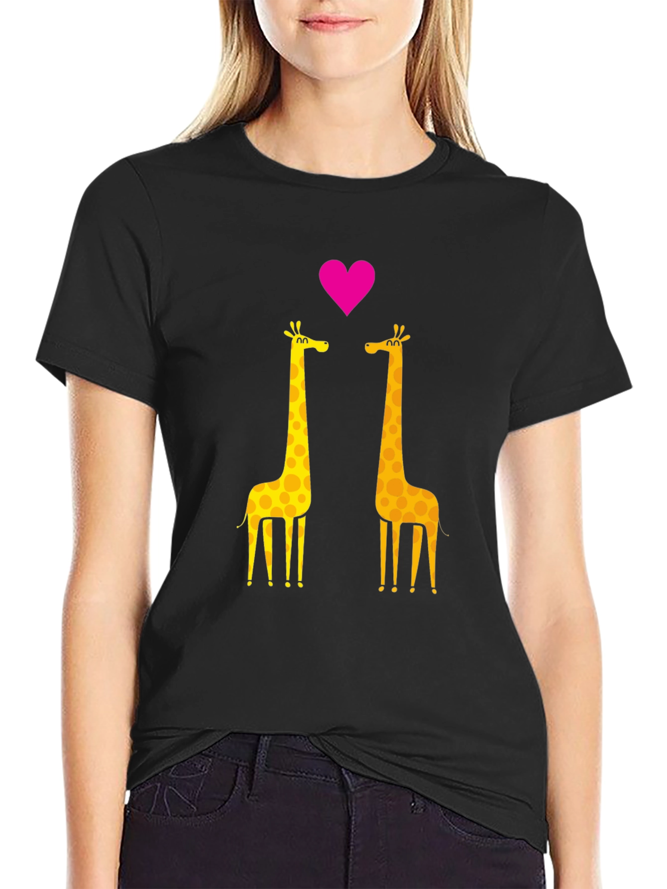 Giraffe Love Graphic T-Shirt