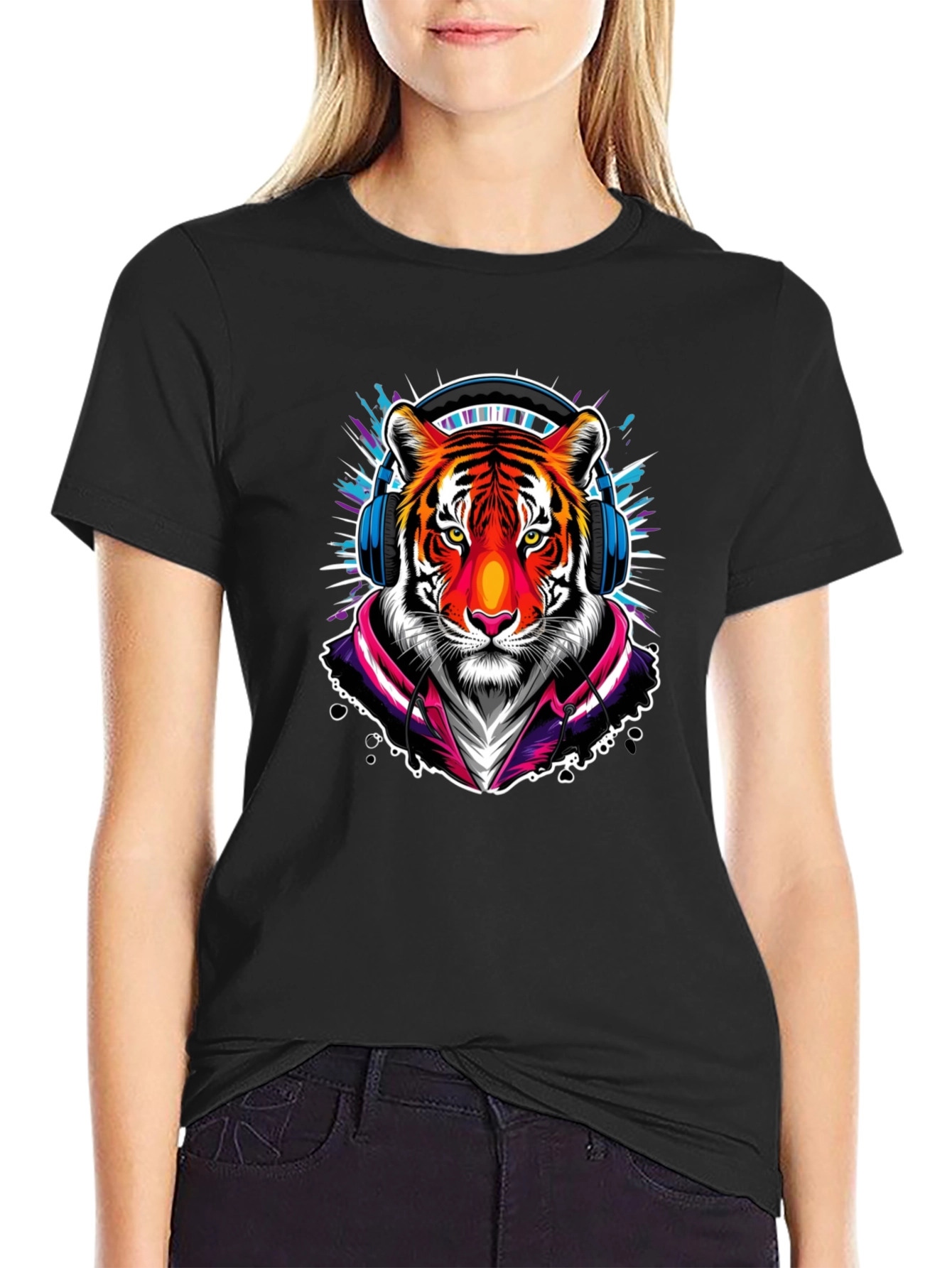 Cool Tiger Graphic Tee - Black Crew Neck T-Shirt