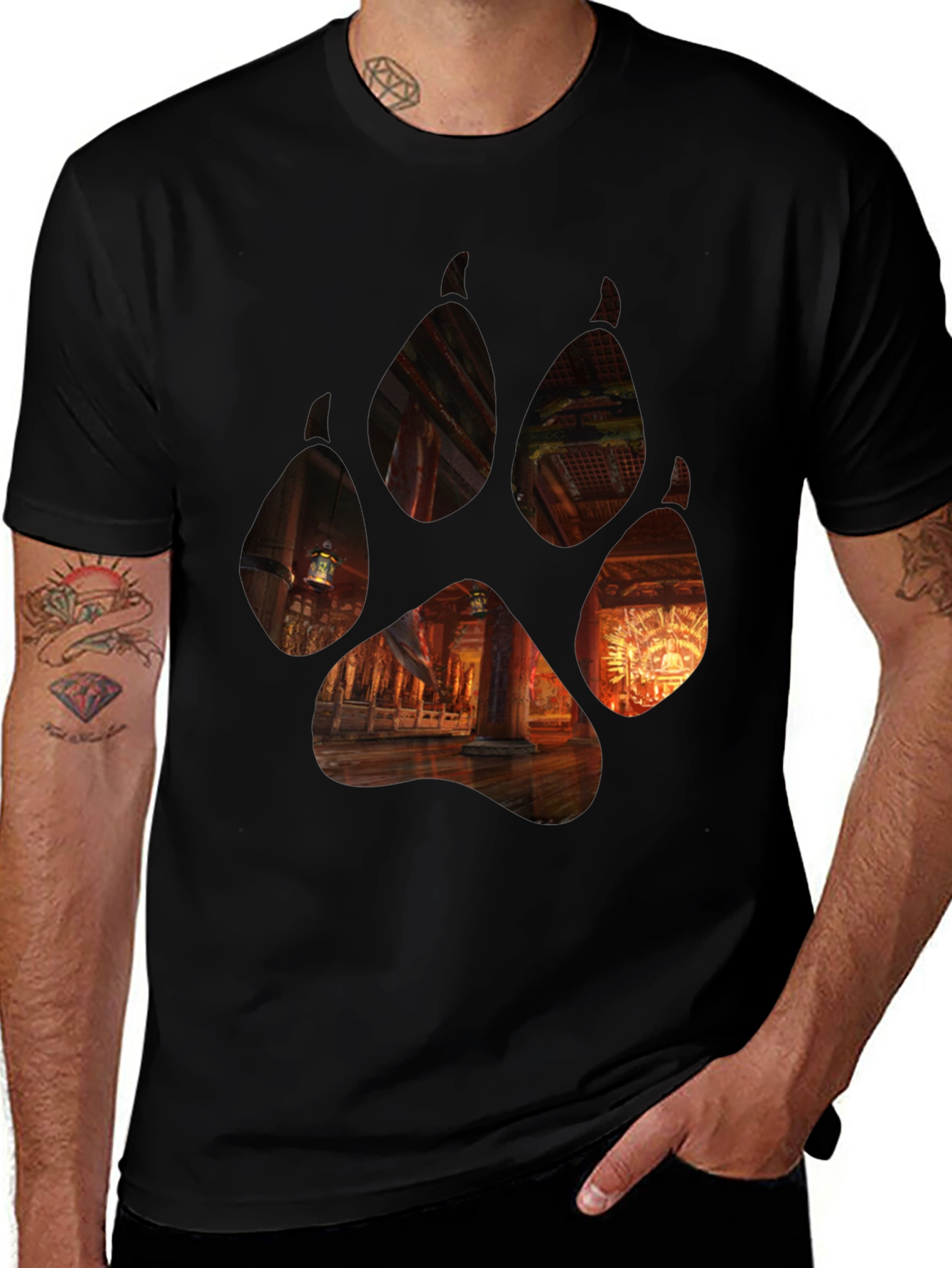 Wolf Paw Print Graphic Black T-Shirt