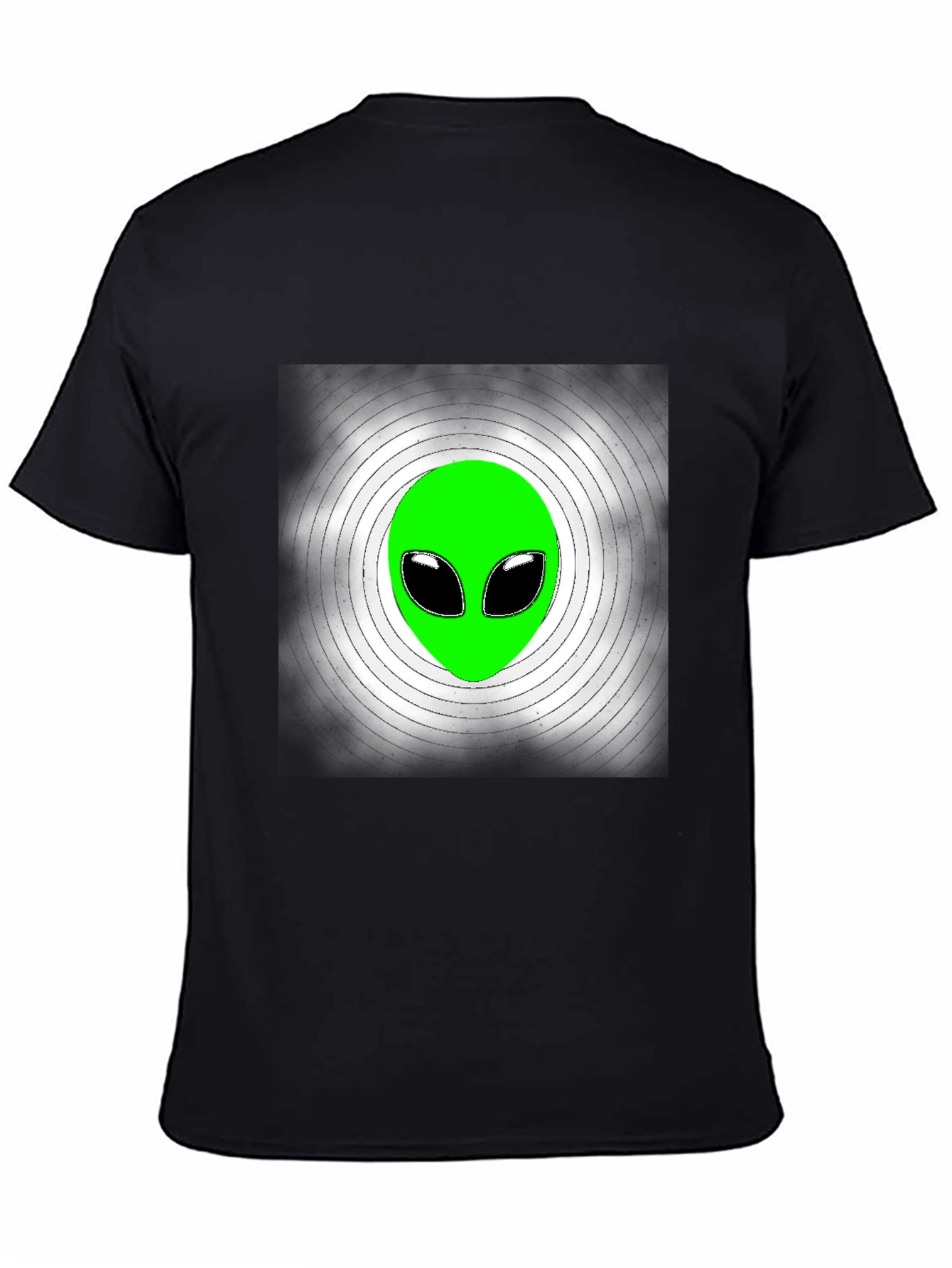 Alien Head Graphic T-Shirt - Sci-Fi Style