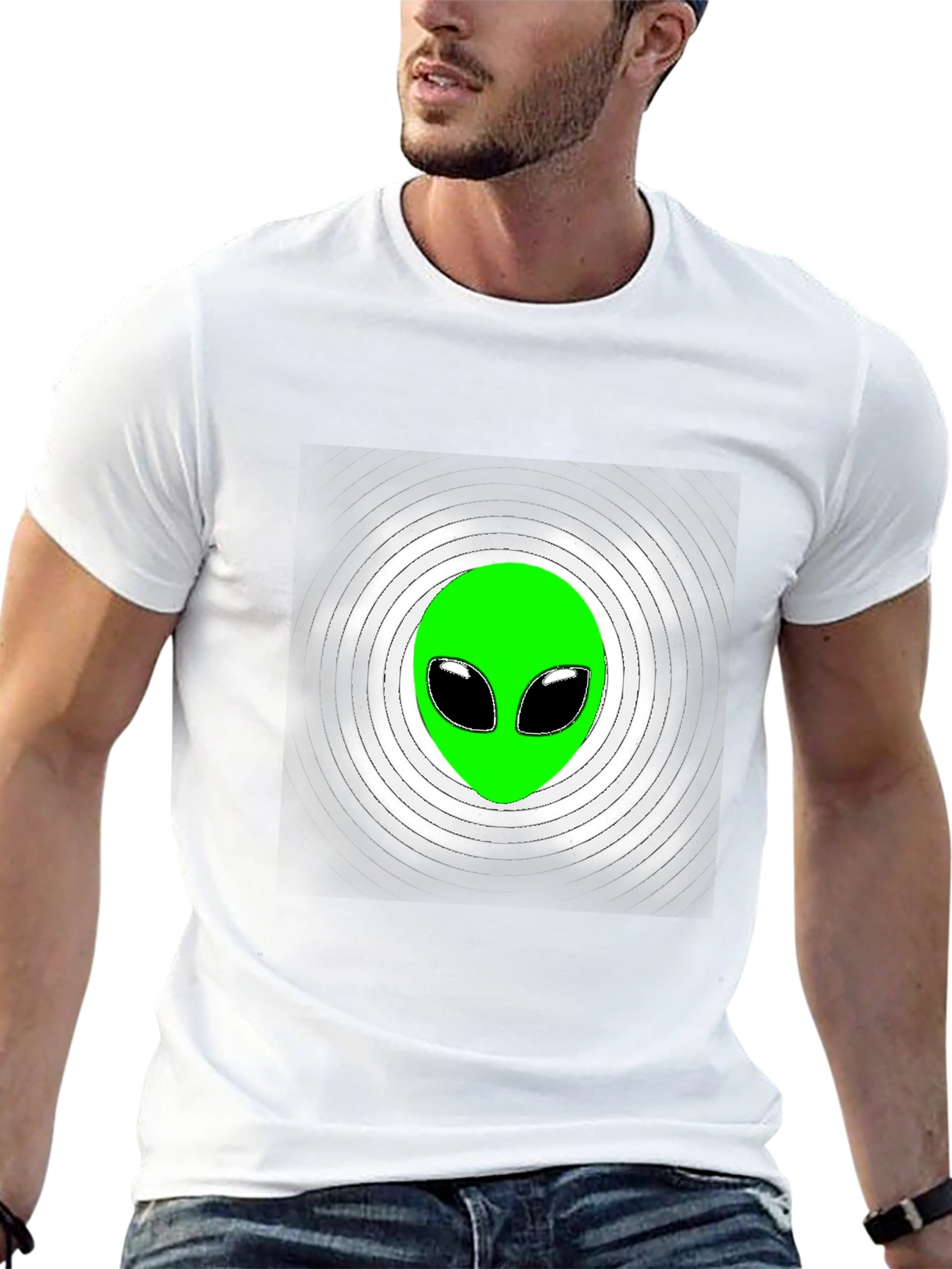Alien Head Graphic T-Shirt - Sci-Fi Style