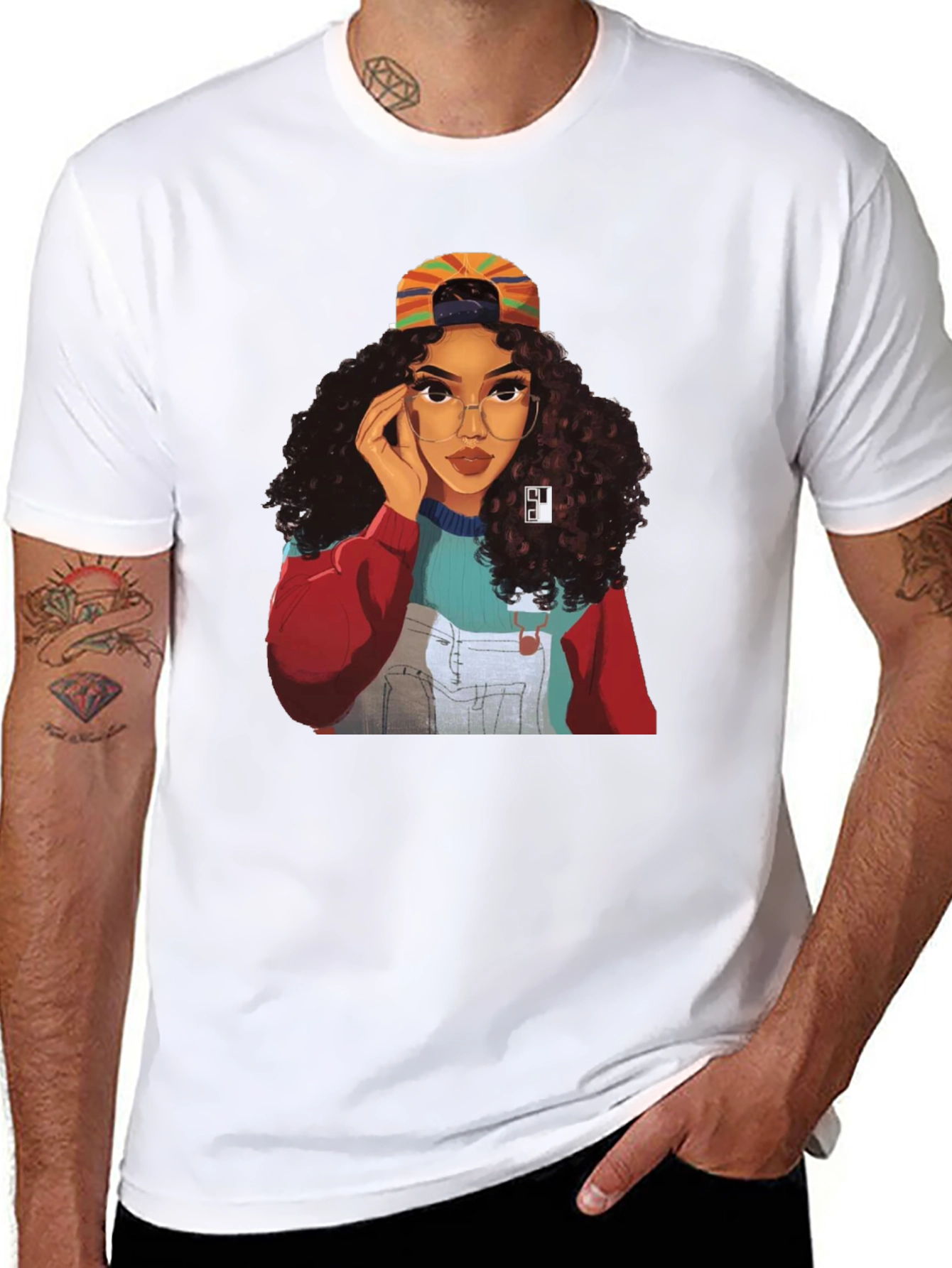 Stylish Black T-Shirt with Retro Girl Graphic