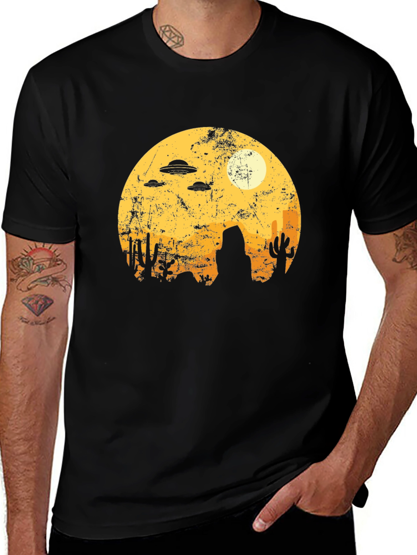 Retro Desert Alien UFO Graphic Tee - Black