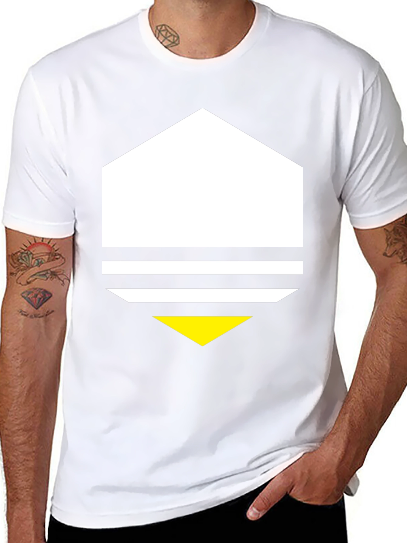 Geometric Graphic Tee - Stylish Black T-Shirt