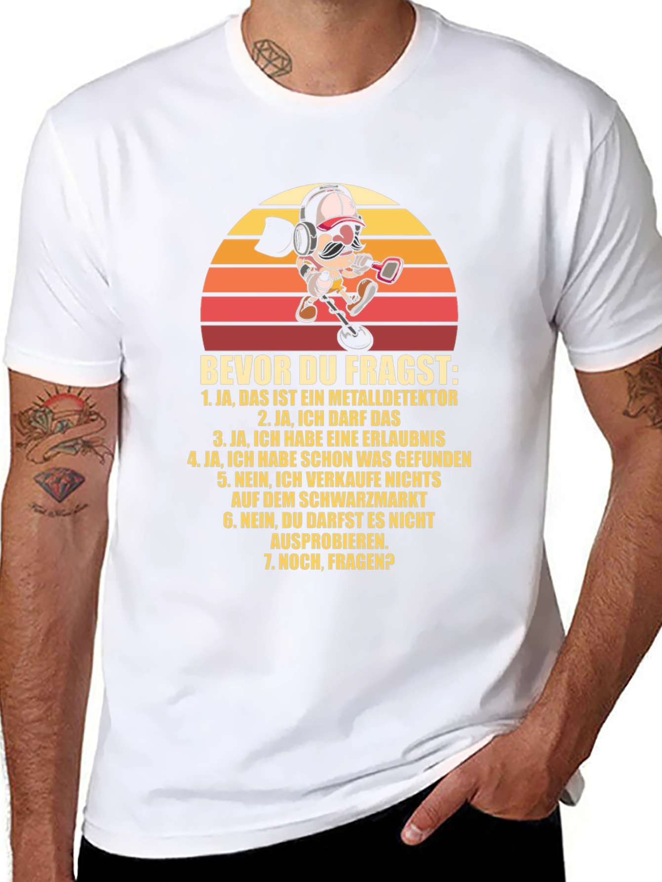 Metal Detector Cartoon T-Shirt - Funny German Text