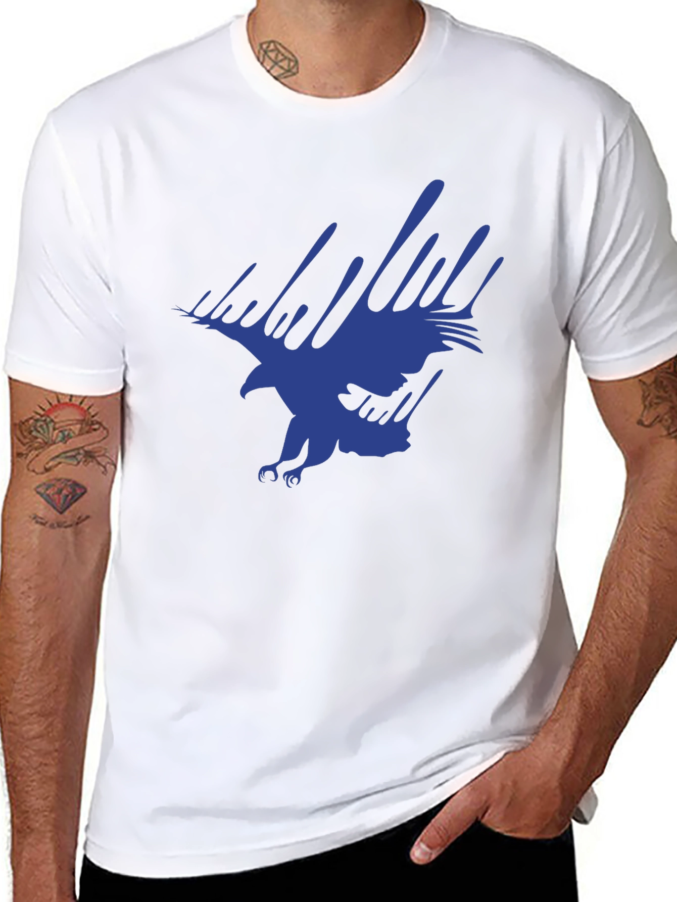 Bold Eagle Graphic Print Tee - Black