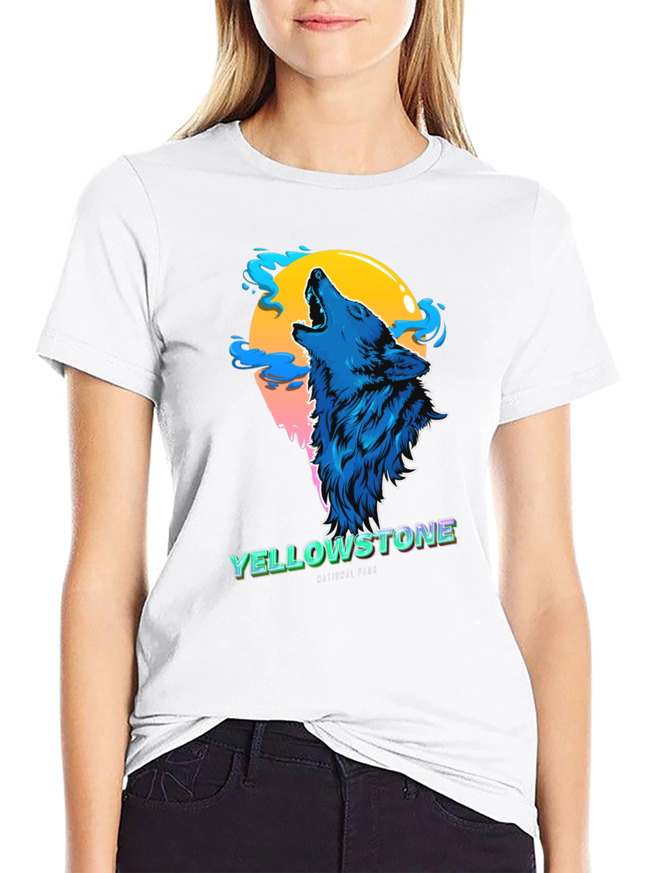 Yellowstone Wolf Graphic Tee - National Park T-Shirt