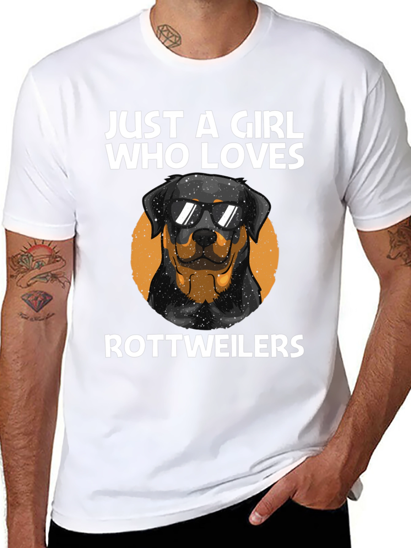 Just A Girl Who Loves Rottweilers T-Shirt