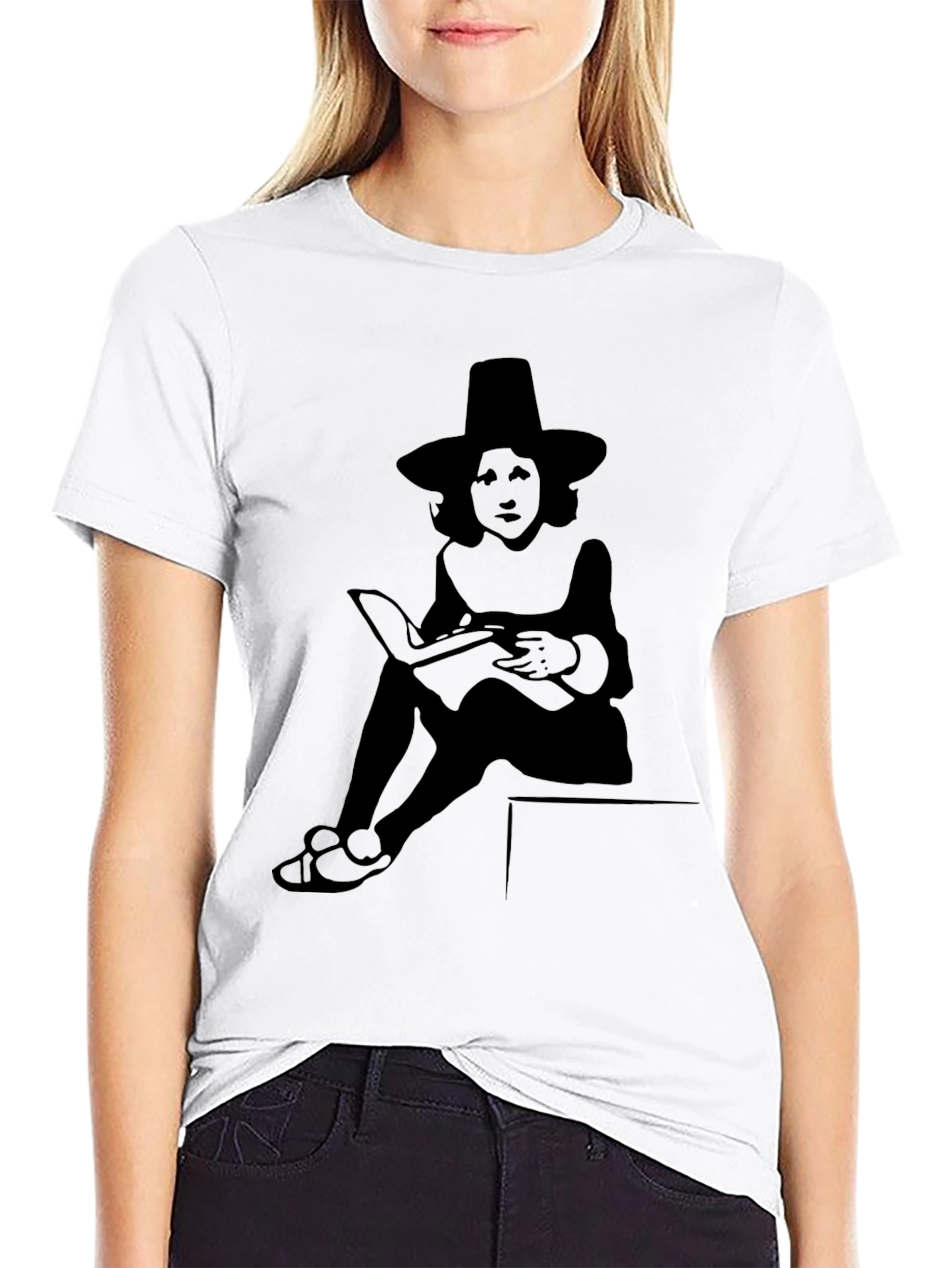Literary Witch Graphic T-Shirt - Black