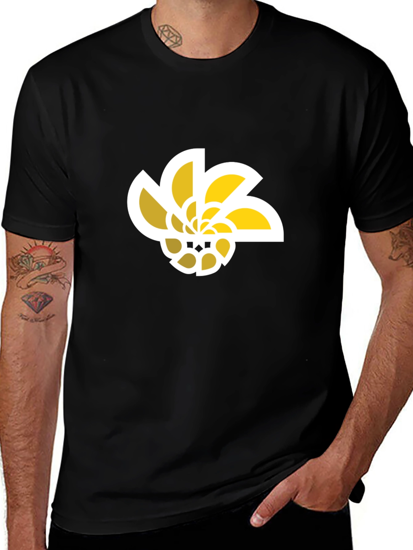 Abstract Geometric Flower Graphic Tee - Black