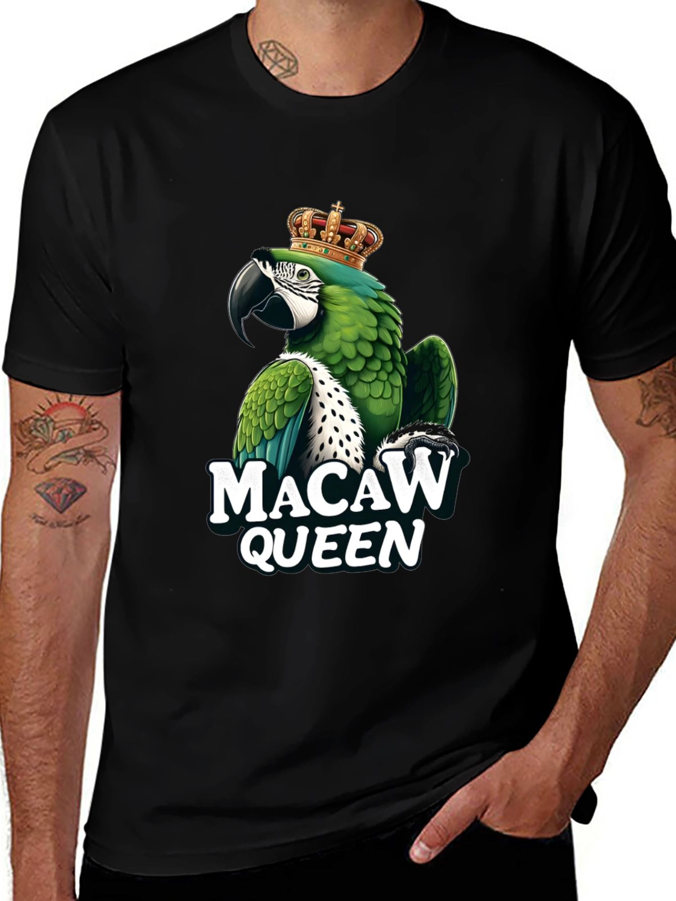 Macaw Queen Graphic T-Shirt