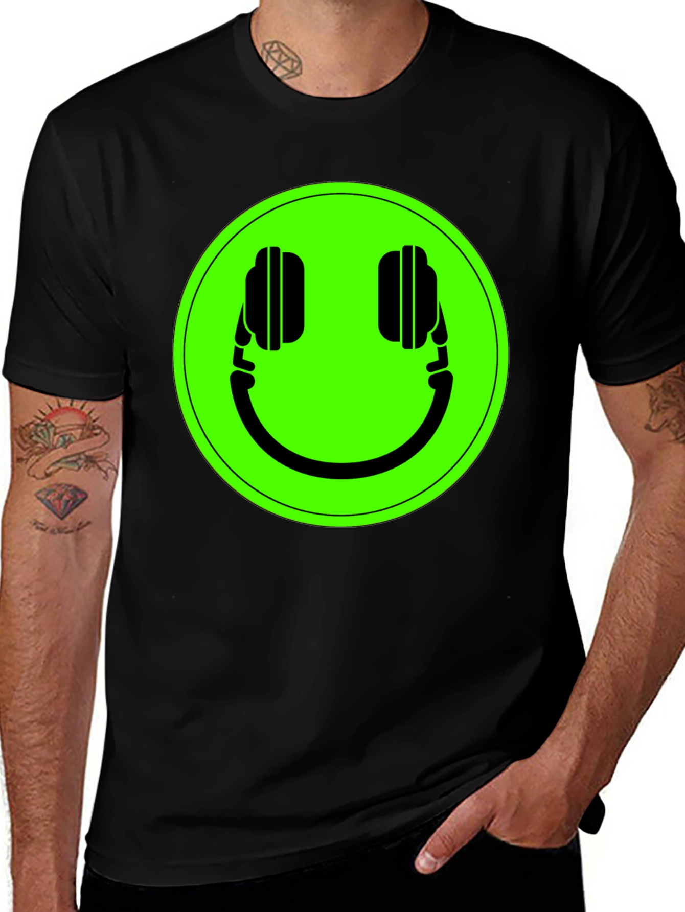 Smiley Headphone Graphic Tee - Black