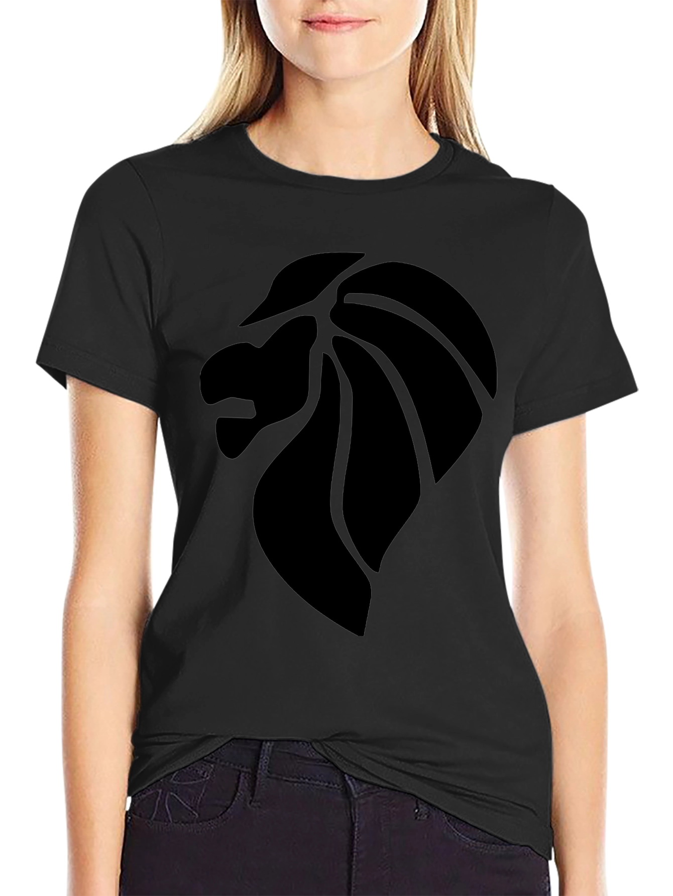 Lion Graphic Tee - Bold Black T-Shirt