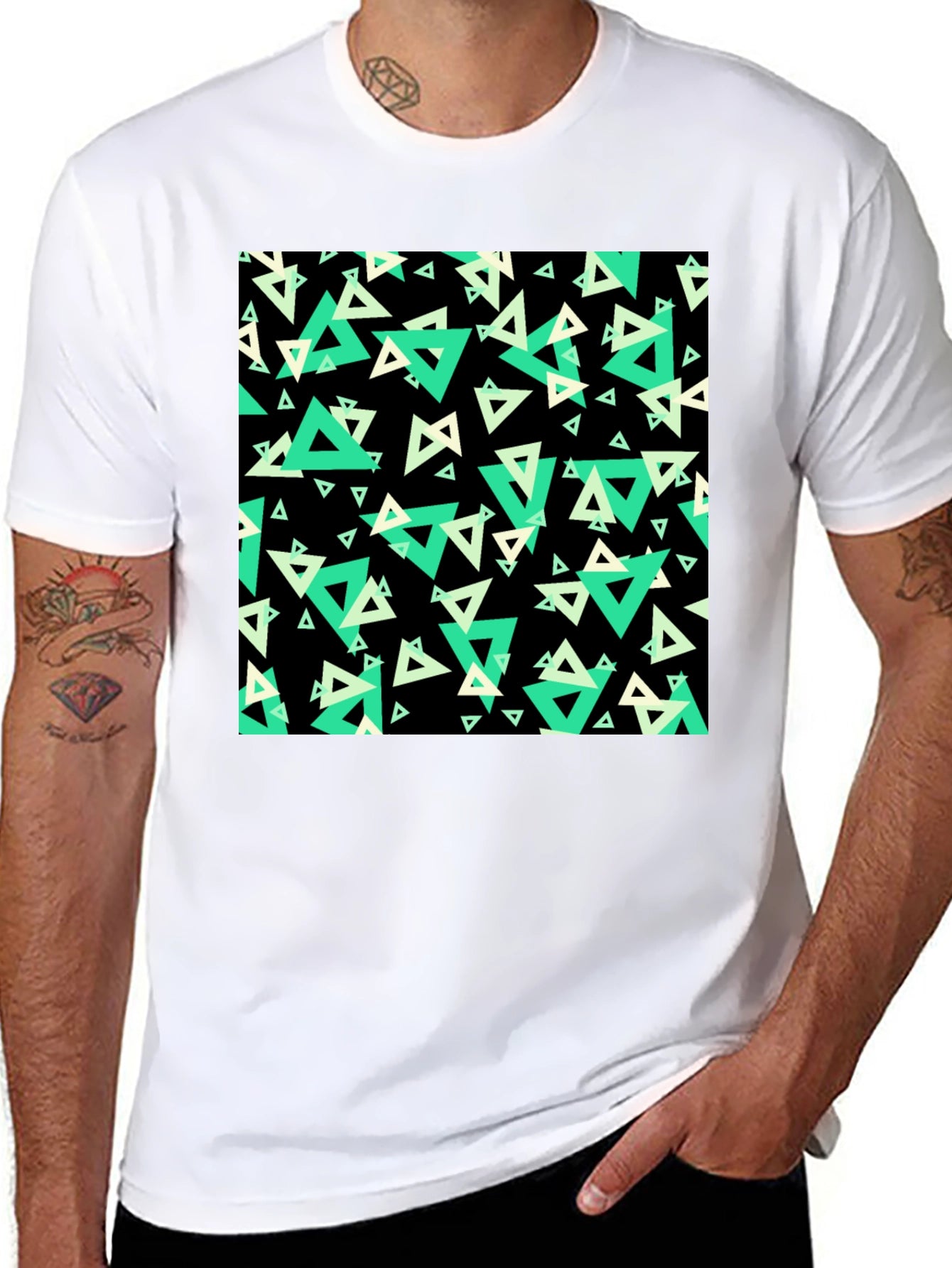 Geometric Triangle Print Black T-Shirt