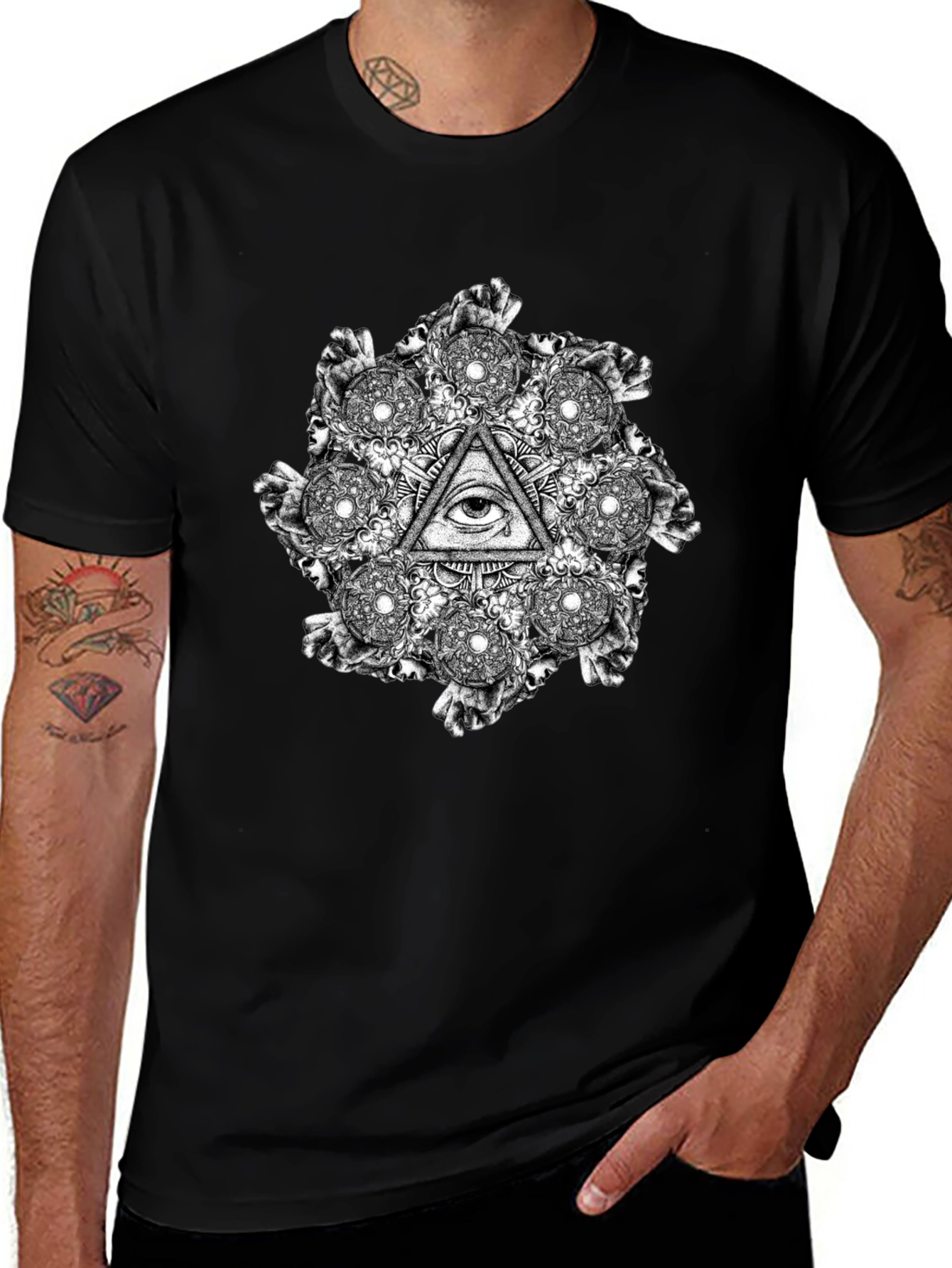 Illuminati Eye T-Shirt - Graphic Print Black Tee
