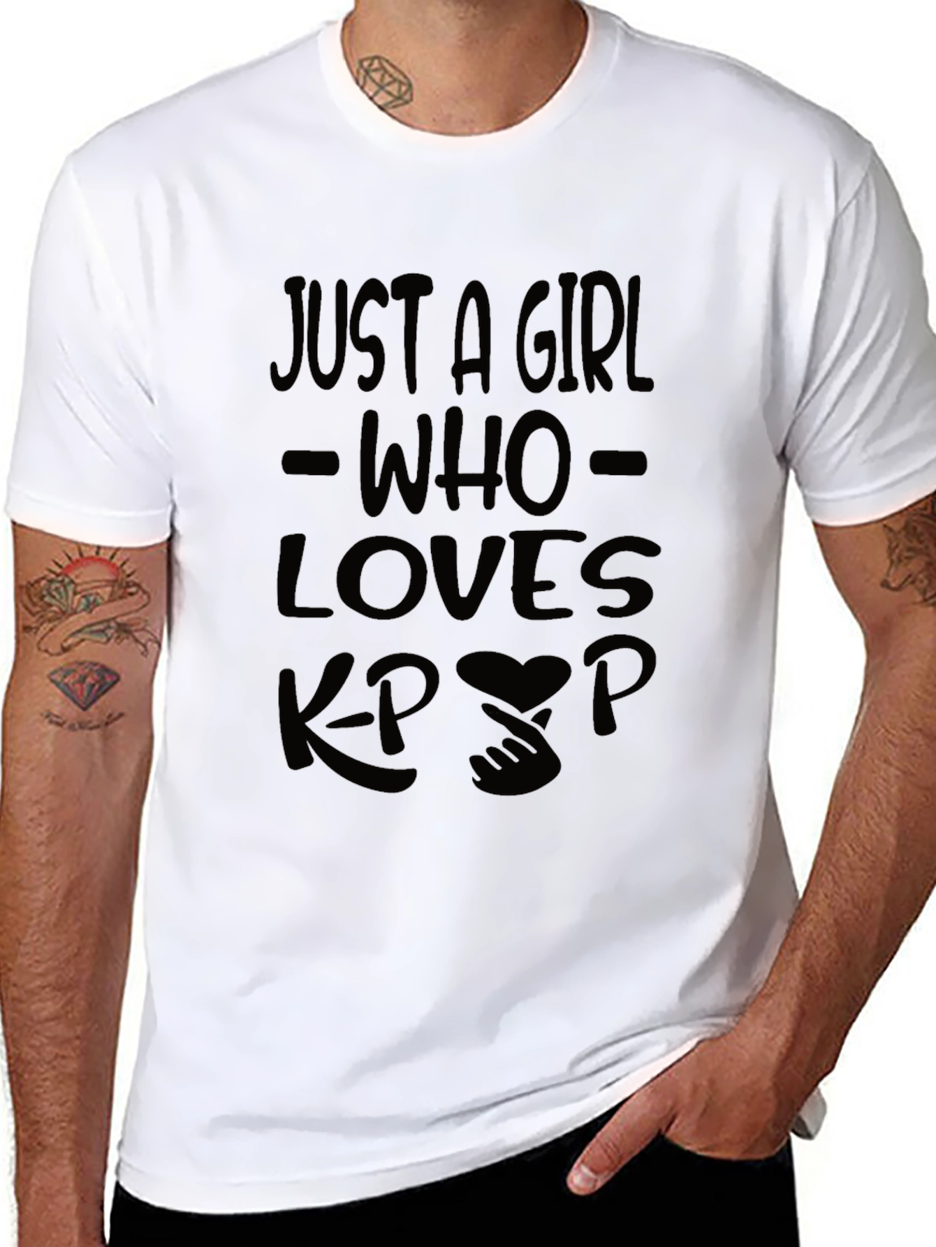 Just A Girl Who Loves Kpop Black T-Shirt