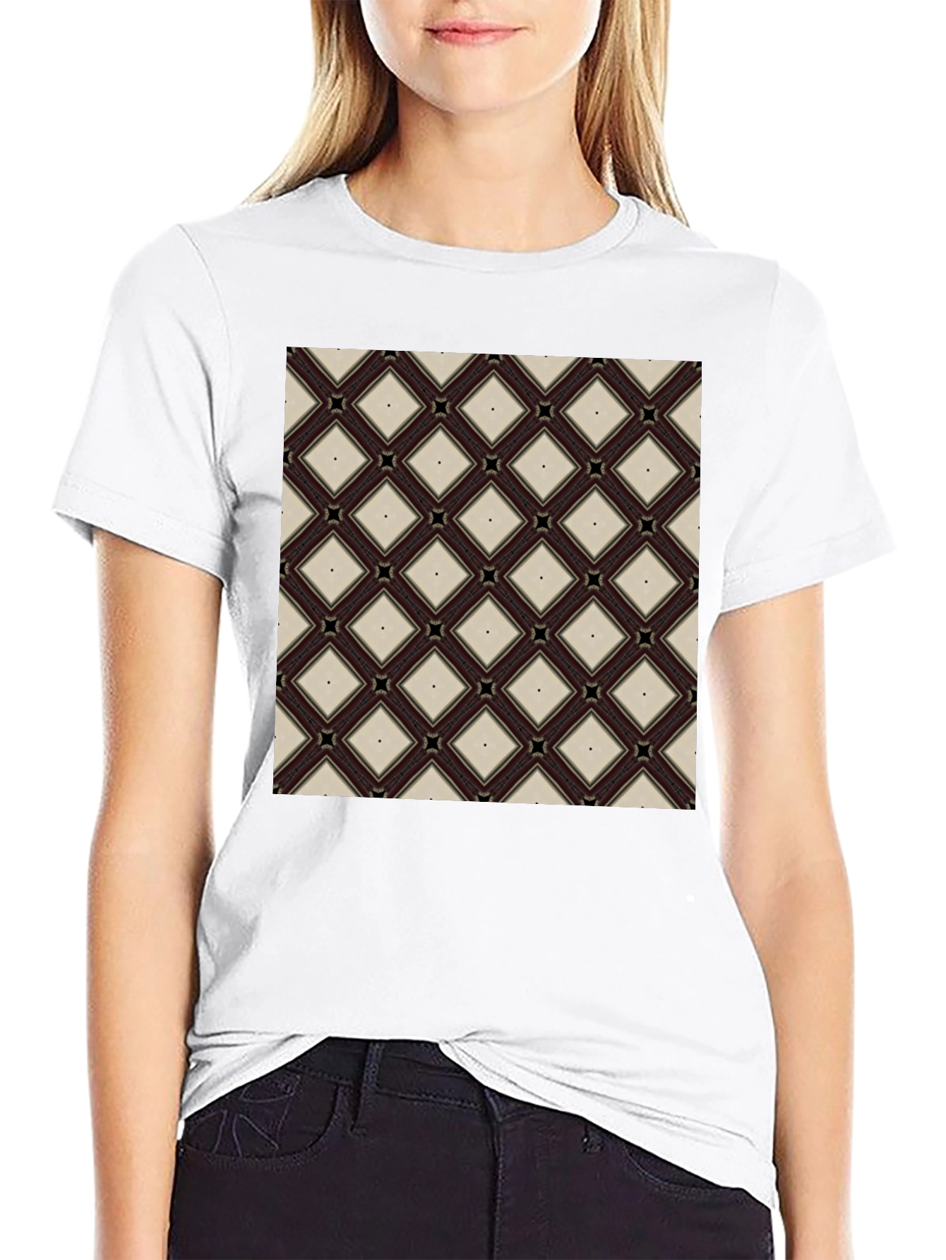 Diamond Pattern Tee - Modern Geometric Design