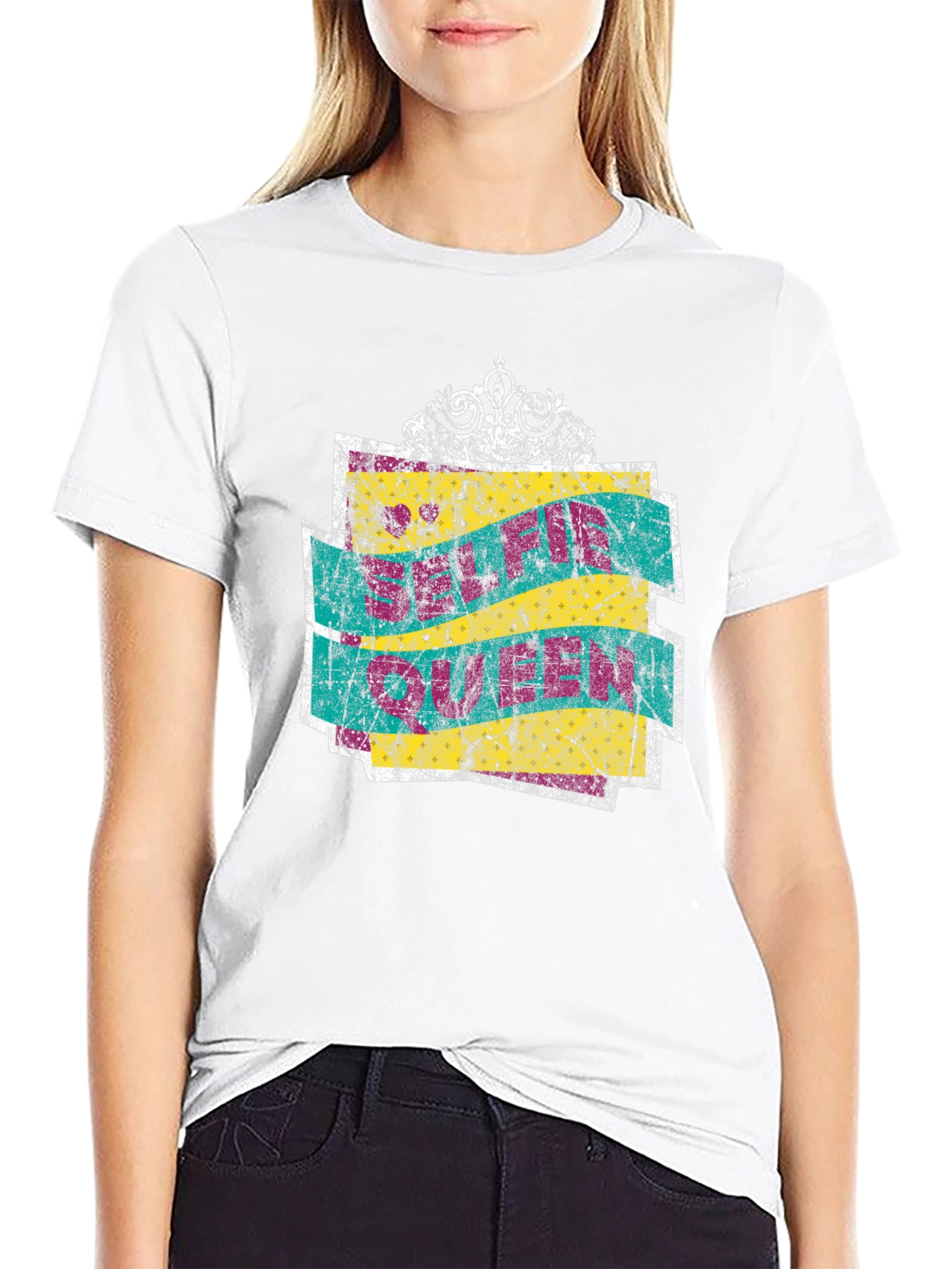 Selfie Queen Crown Graphic T-Shirt