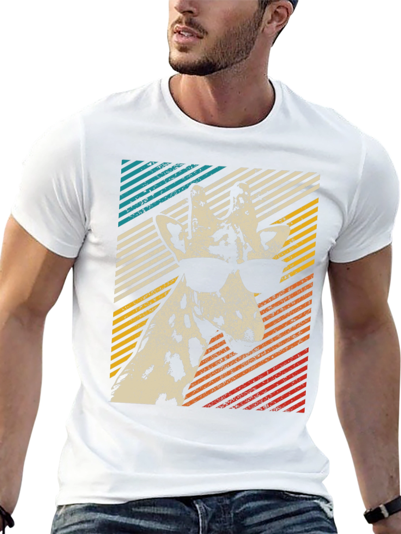 Cool Giraffe Retro Style Graphic T-Shirt