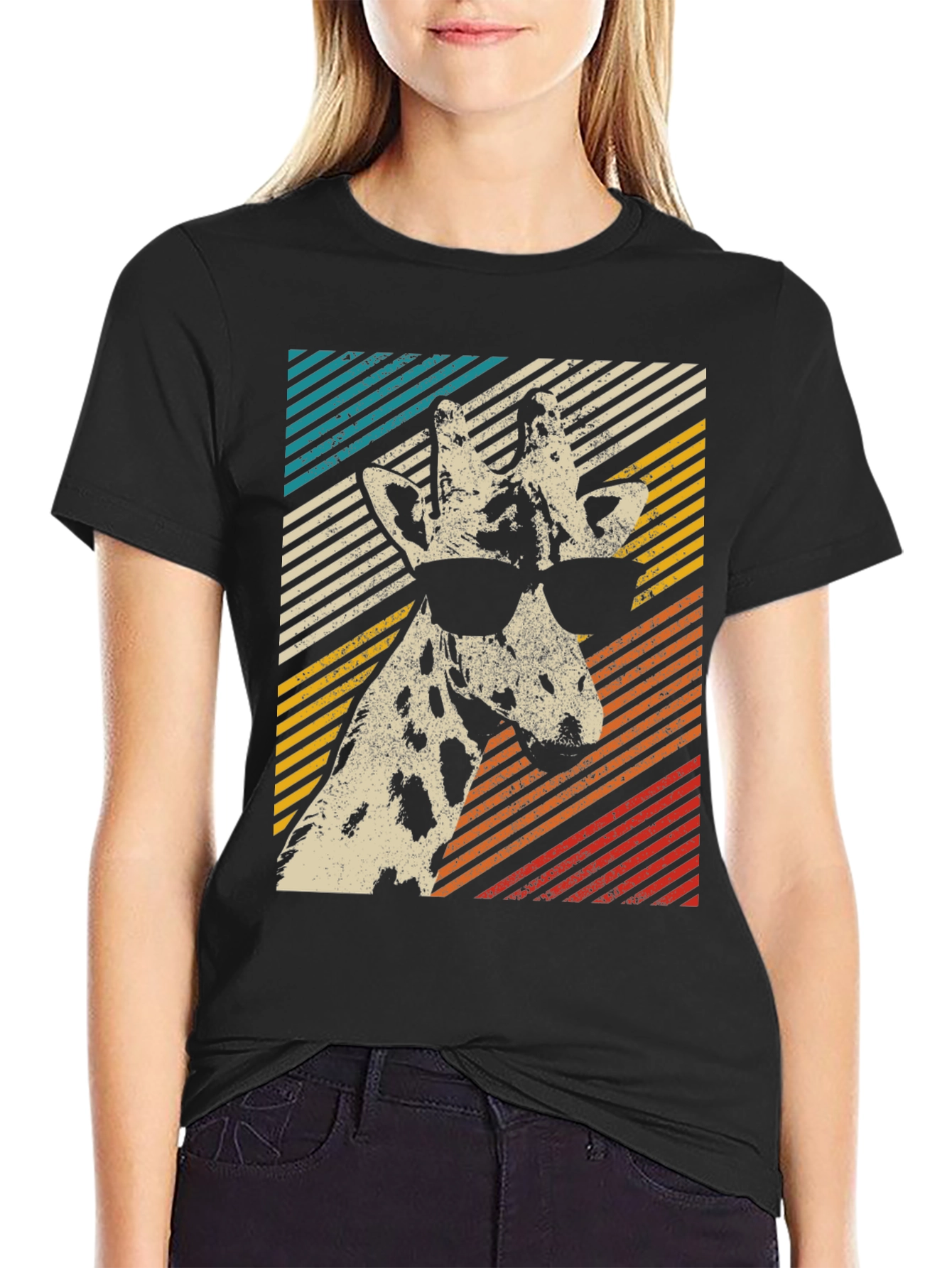 Cool Giraffe Retro Style Graphic T-Shirt