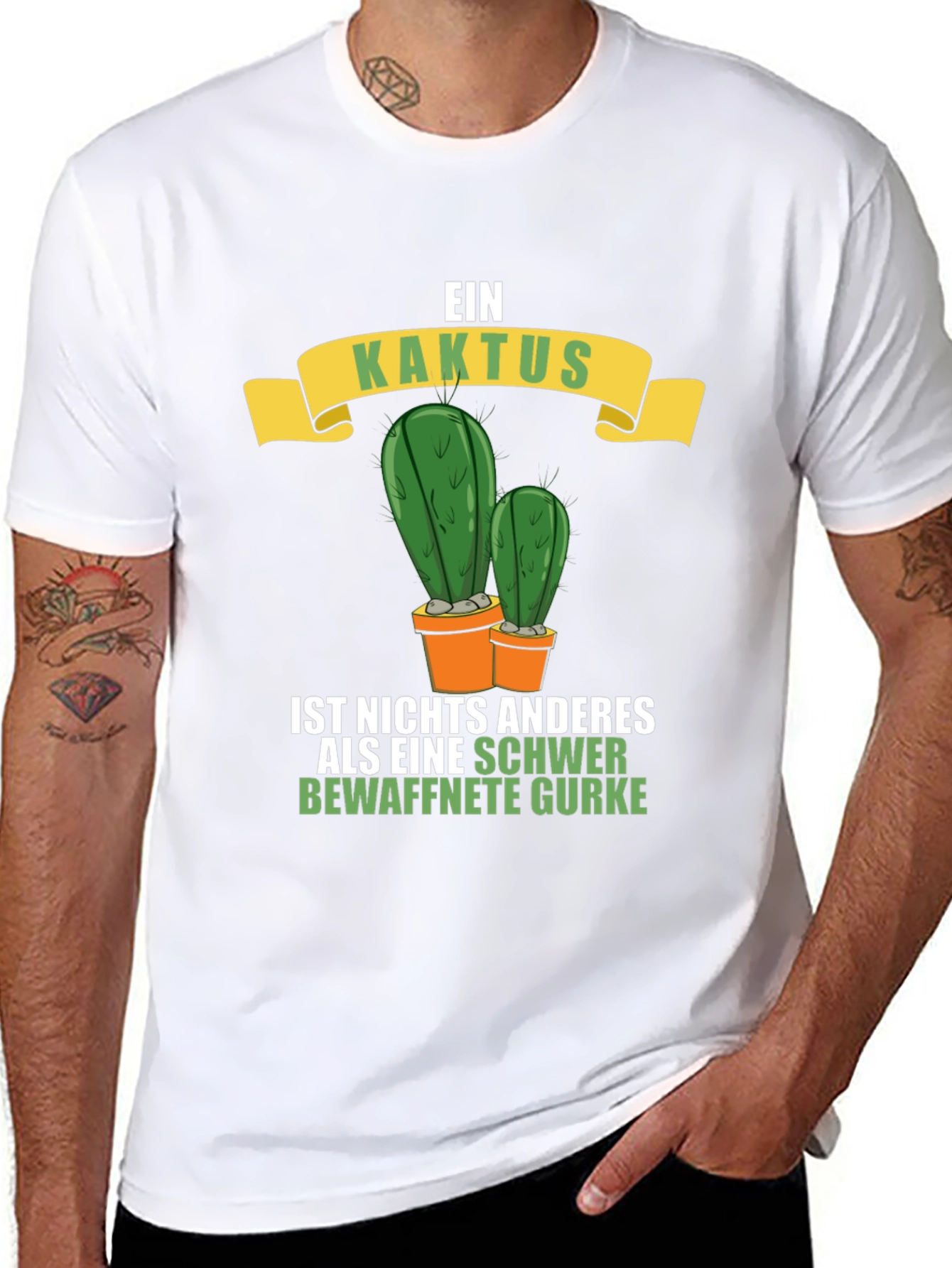Ein Kaktus T-Shirt - Armed Cucumber Tee