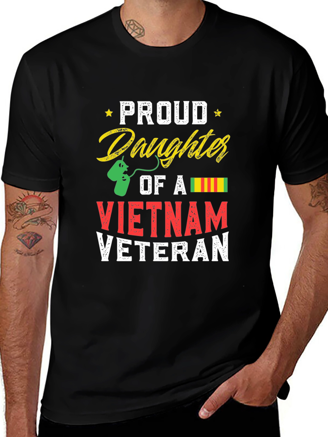 Proud Daughter Vietnam Veteran T-Shirt