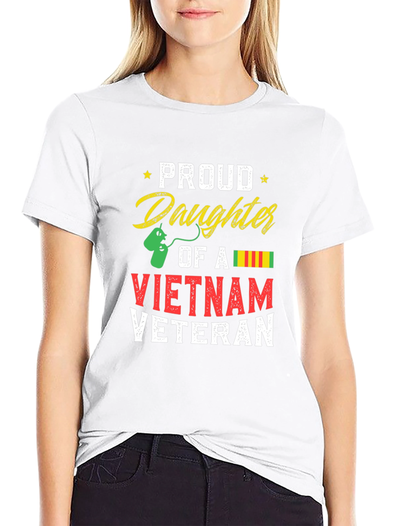 Proud Daughter Vietnam Veteran T-Shirt