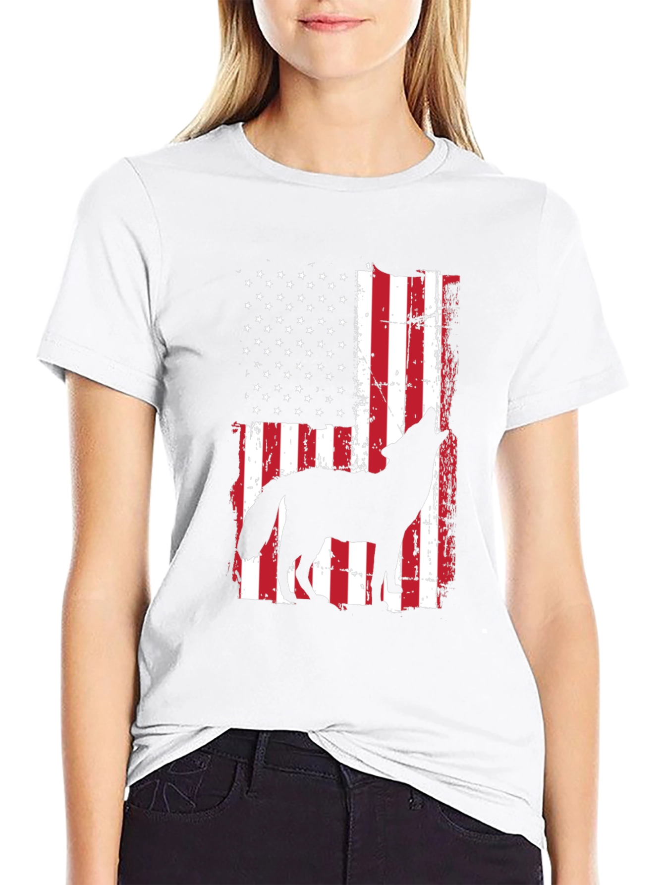Wolf Howling American Flag T-Shirt Patriotic USA Tee