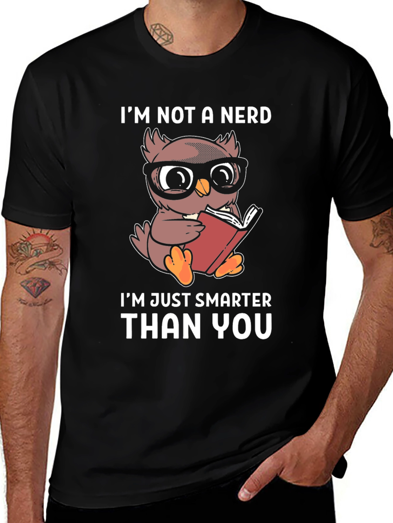 Smart Owl Reader T-Shirt - Im Not A Nerd
