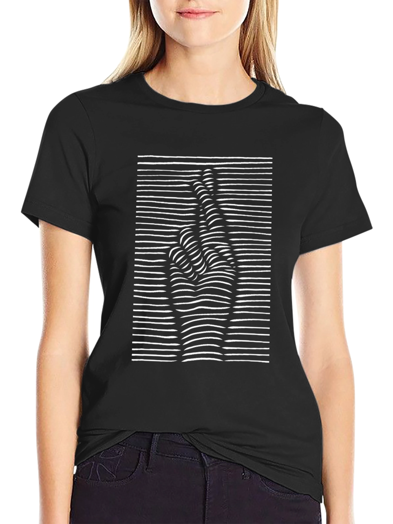 Optical Illusion Fingers Crossed Graphic Tee - Black