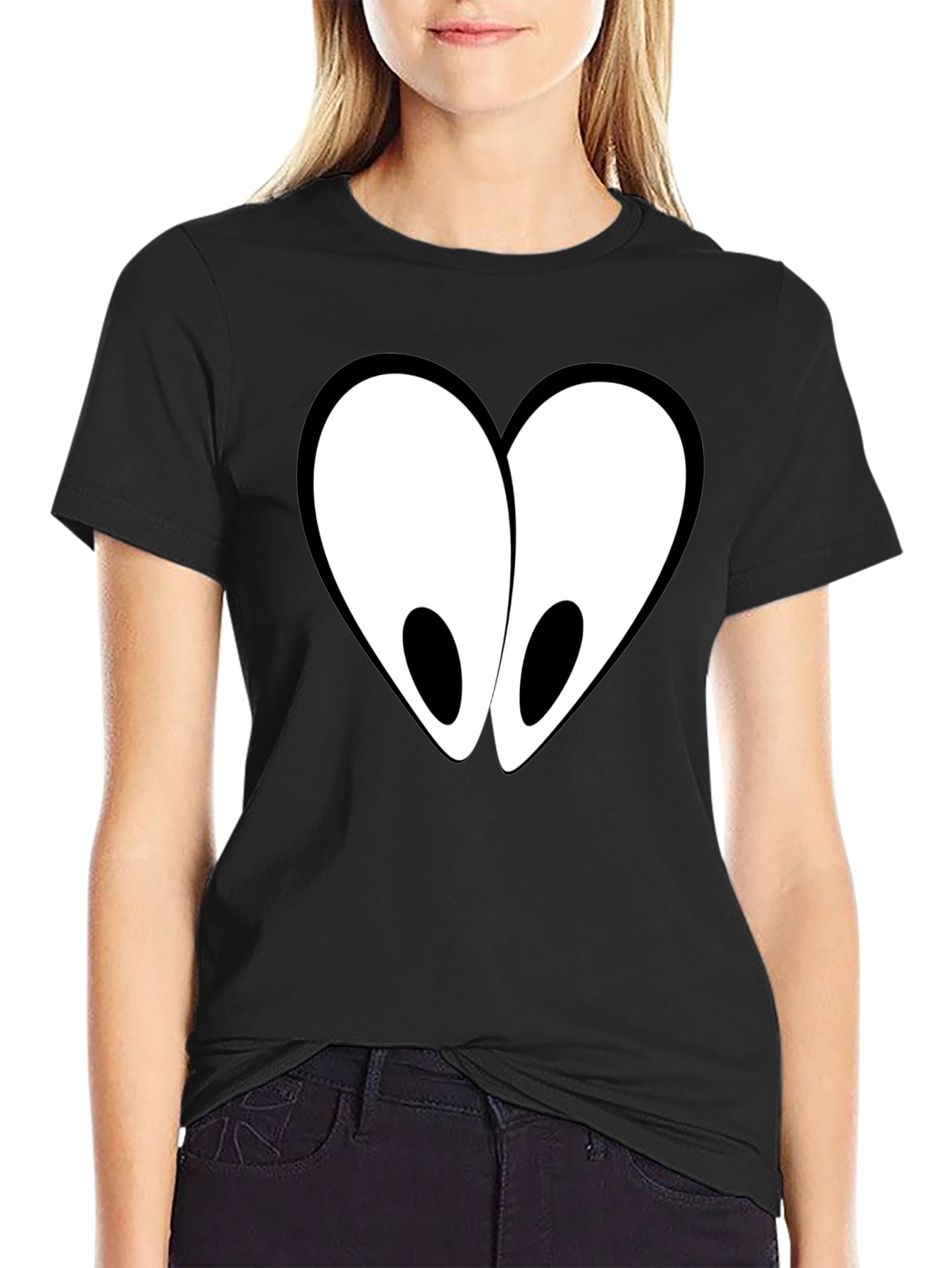 Heart-Eyed Graphic Tee - Funny Cartoon Style Black T-Shirt