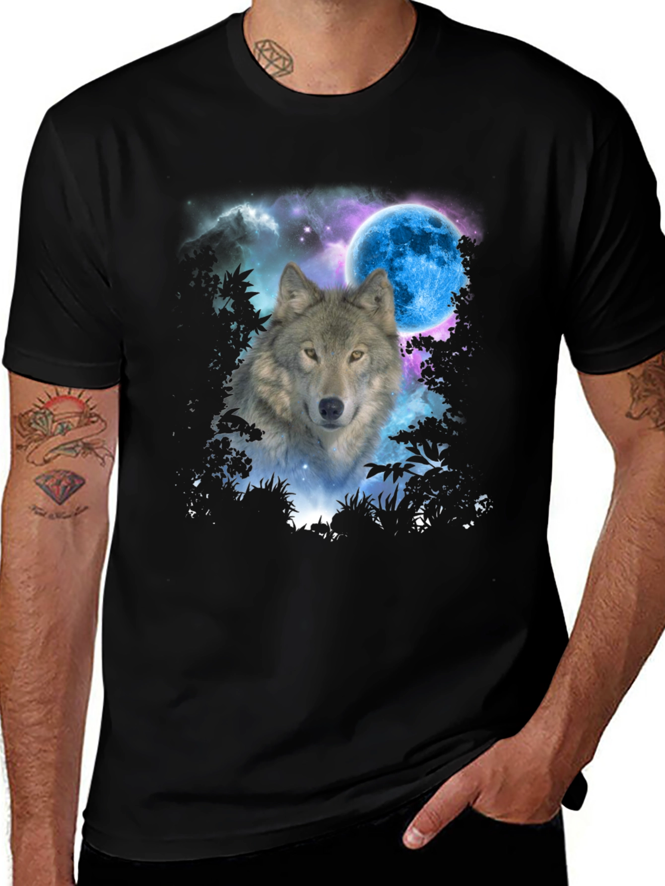Wolf Moon Graphic Tee - Black Cotton Blend T-Shirt