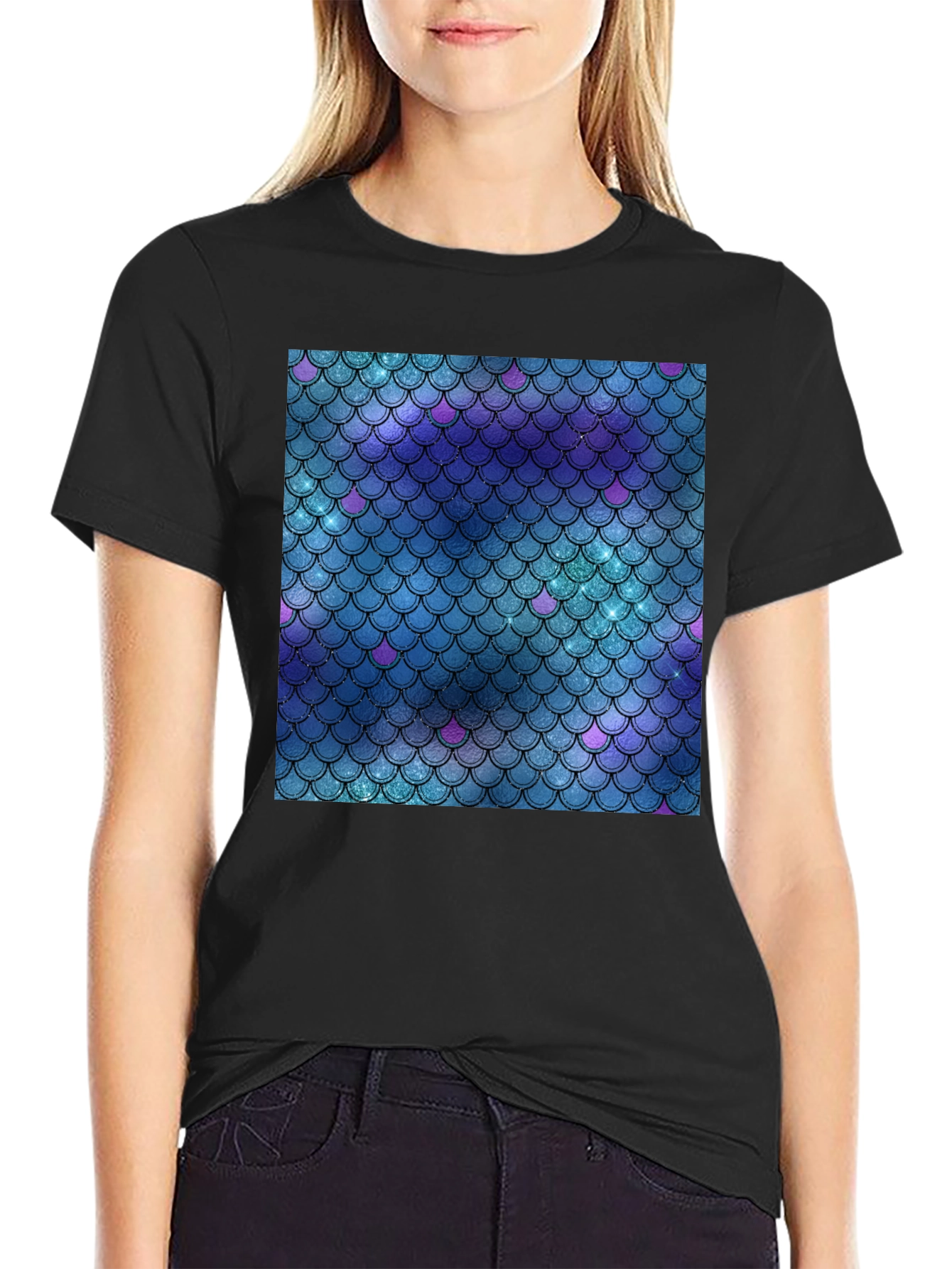 Mermaid Scale Pattern Graphic Tee - Stylish Casual Wear