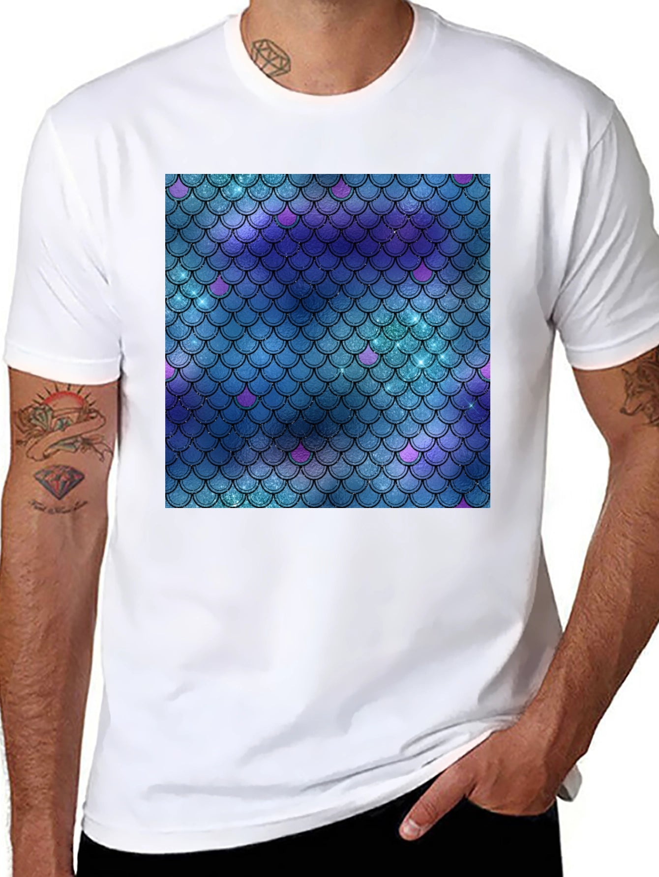 Mermaid Scale Pattern Graphic Tee - Stylish Casual Wear