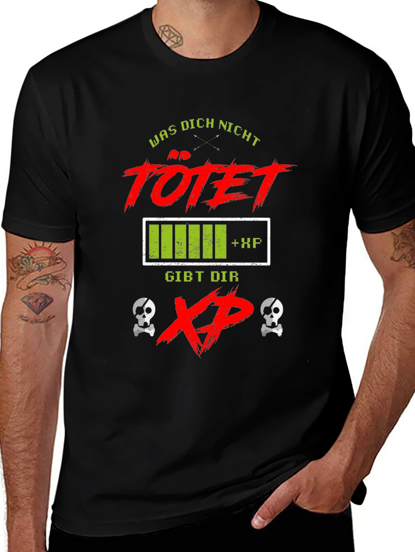 Gamer T-Shirt: What Doesnt Kill You Gives You XP