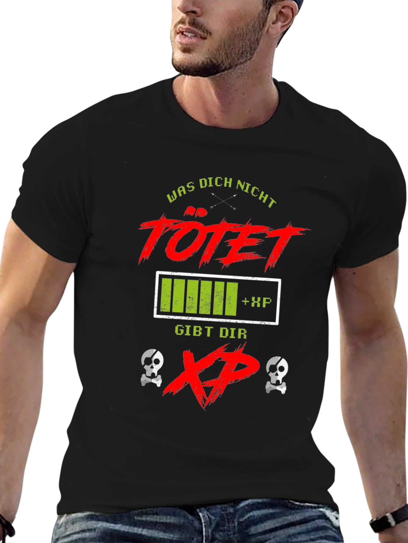 Gamer T-Shirt: What Doesnt Kill You Gives You XP