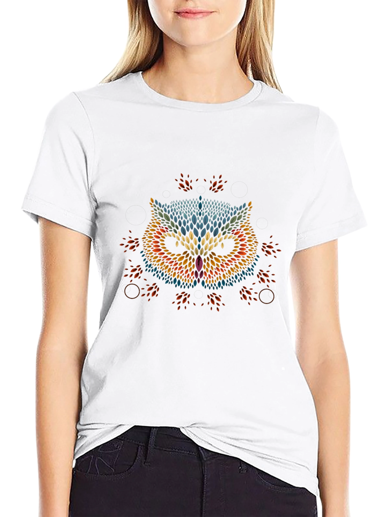Artistic Owl Graphic T-Shirt - Stylish Crew Neck Tee