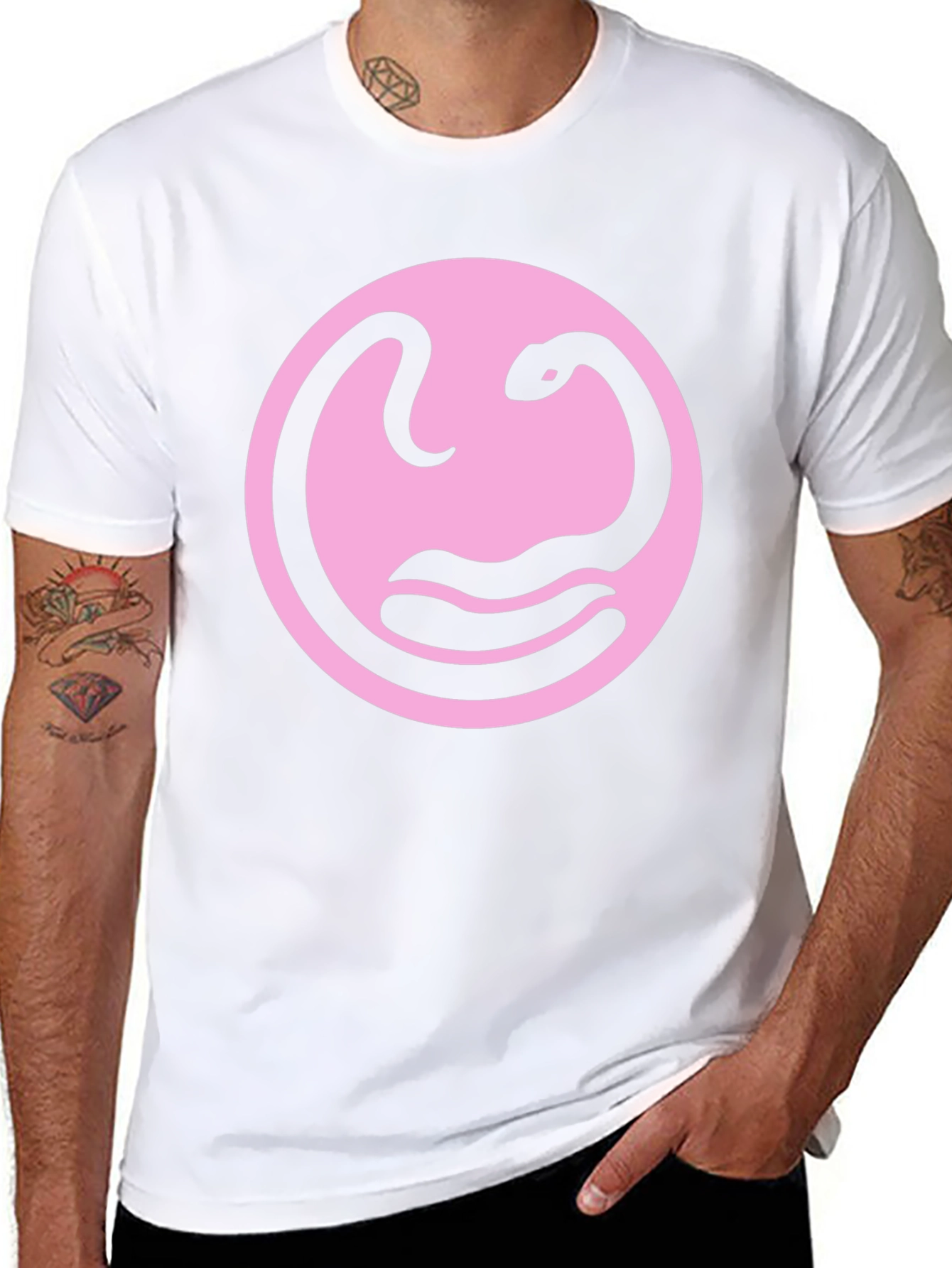 Snake Circle Graphic Tee - Stylish Black T-Shirt