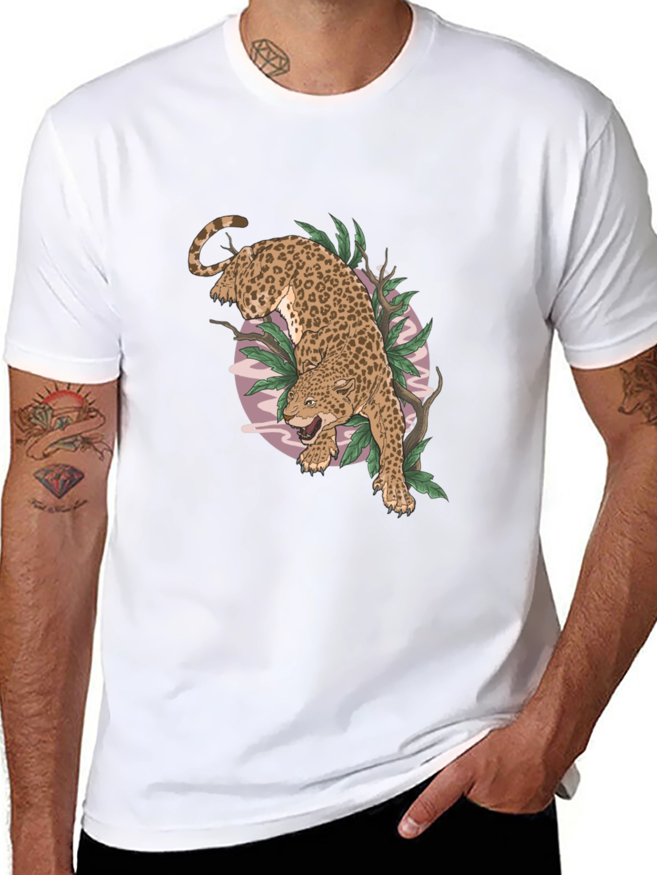 Leopard Graphic Print Black T-Shirt