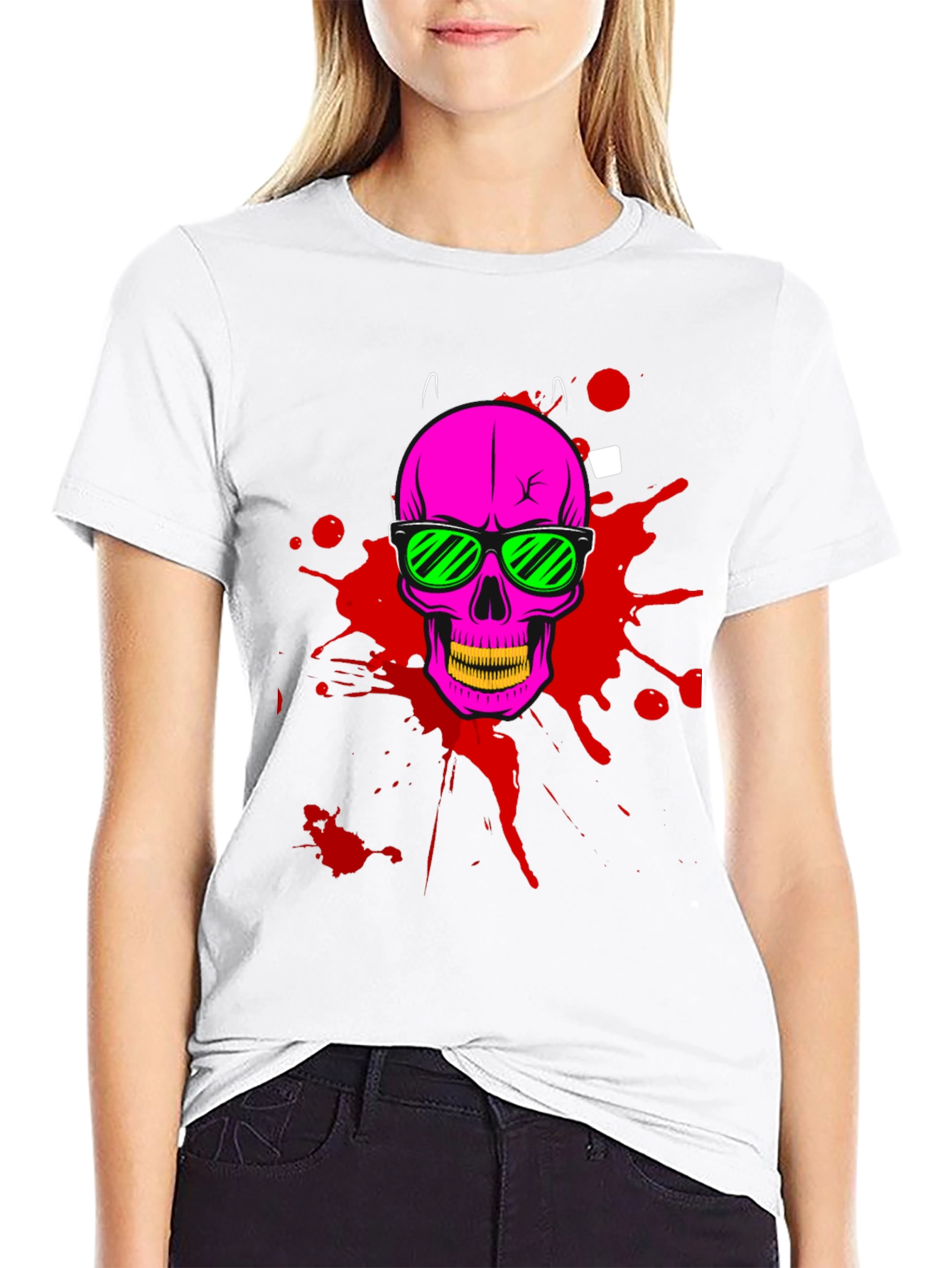 Skull Graphic Tee - Edgy Streetwear
